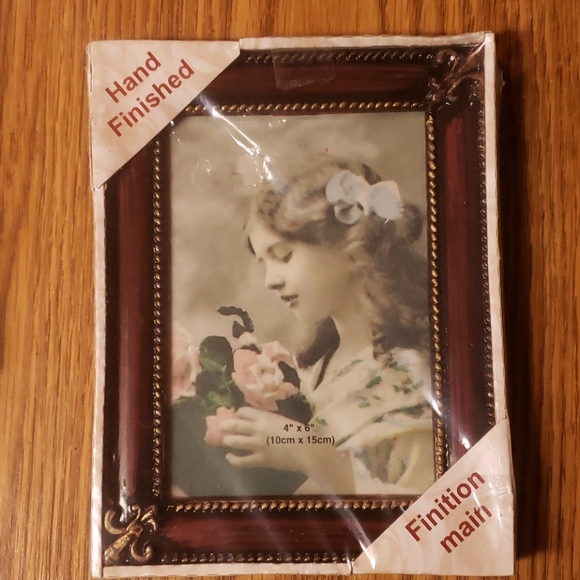 Picture frame - Picture 1 of 2